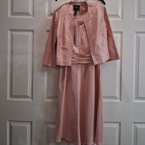 Positive Attitude Elegant Old Money Women's Size 8P Pink Two-Piece Dress Set